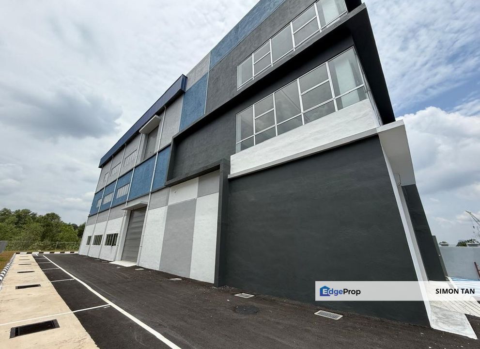 2.5-storey semi-d industrial property available for sale @ Balakong Jaya, Selangor, Balakong