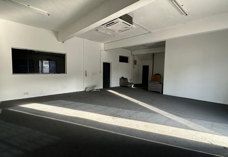 Detached Factory / Warehouse for Rent Rawang Jalan Kpk 1 Kawasan Perindustrian Kundang