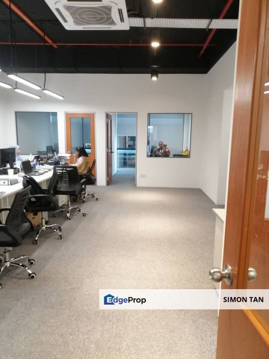 UOA Business Park Glenmarie Shah Alam Fully Furnished Office Space Near LRT, Selangor, Shah Alam