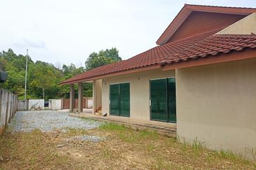 The Villa @ Bandar Enstek