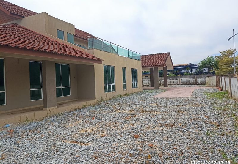 The Villa @ Bandar Enstek