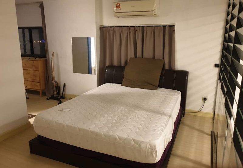 Colonial @ Empire city