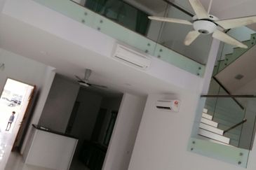 Symphony Hills Schubert