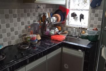 BANDAR ENSTEK (CENDRAWASIH)