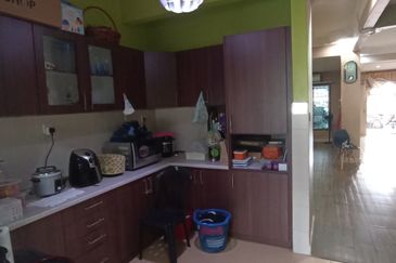 BANDAR ENSTEK (CENDRAWASIH)