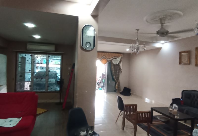 BANDAR ENSTEK (CENDRAWASIH)