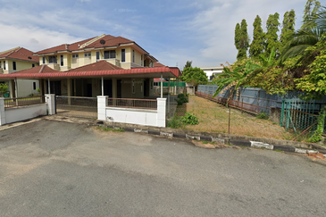 Taman Gunung Indah Alor Setar Corner Semi Detached Home