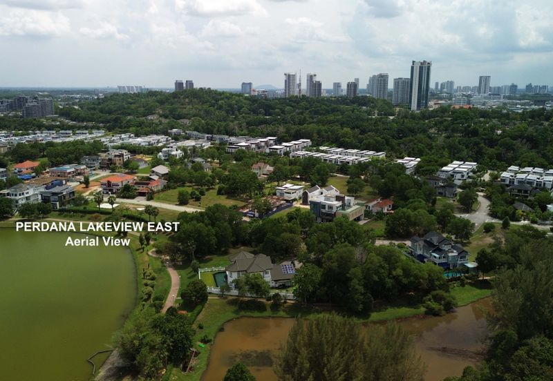 Perdana Lakeview East