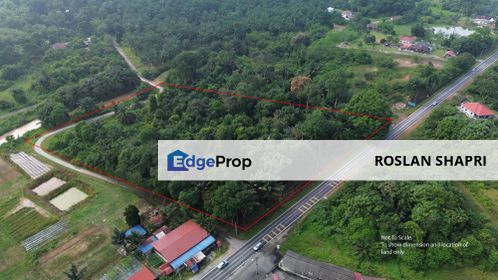 6.35 EKAR - Tanah Pertanian Tepi Jalan dan Landai untuk Dijual Berhadapan Kolej Komuniti Rembau, Negeri Sembilan, Rembau
