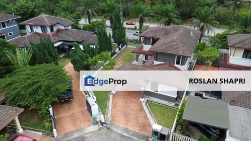 Freehold Corner Bungalow with Spacious Land in Persada Aman, Enstek, Negeri Sembilan, Seremban