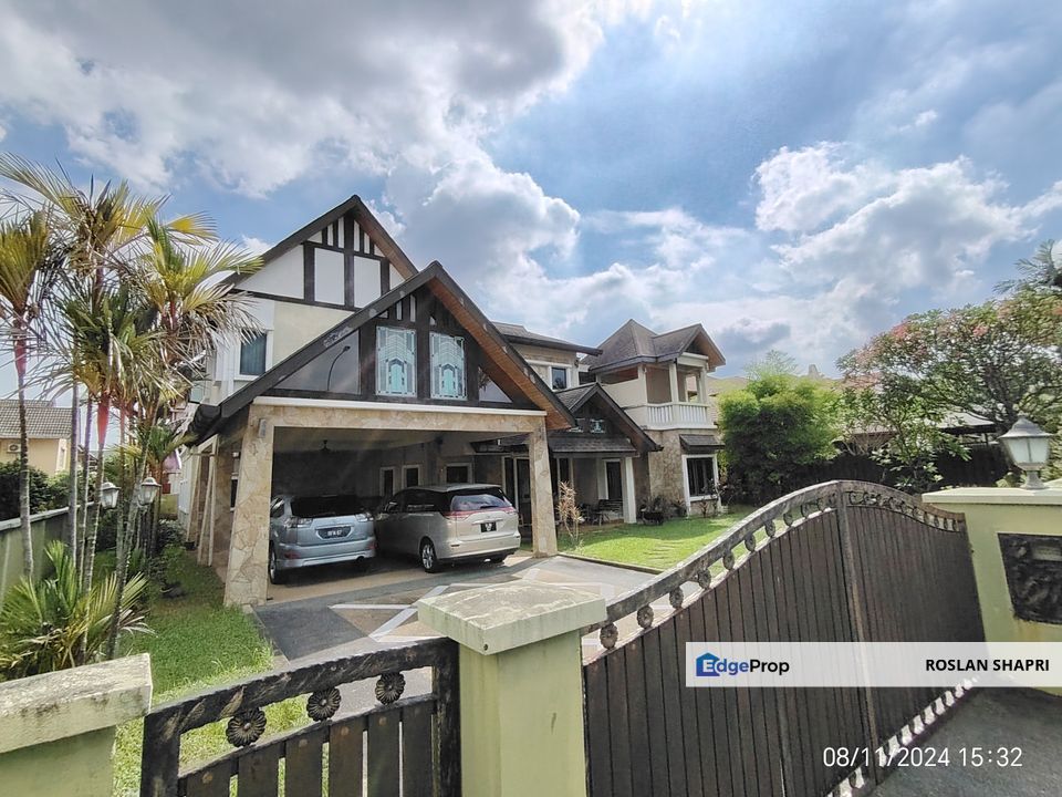 USJ17 Mansion Facing North with Freehold Title and Spacious Land., Selangor, USJ