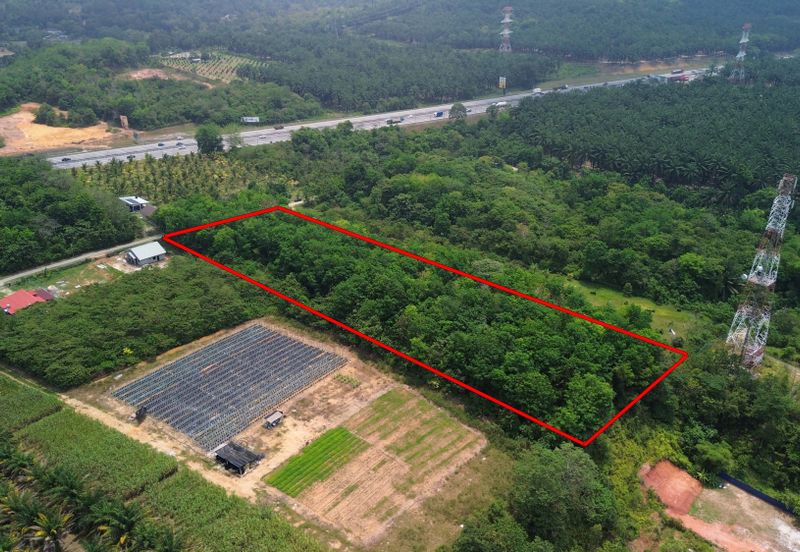 Incredible Deal: Prime Agricultural Land for Sale in Labu Batu 8 N.Sembilan!