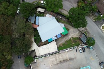 BUKIT ANTARABANGSA - A rare gem in the bustling area, the last remaining commercial land.