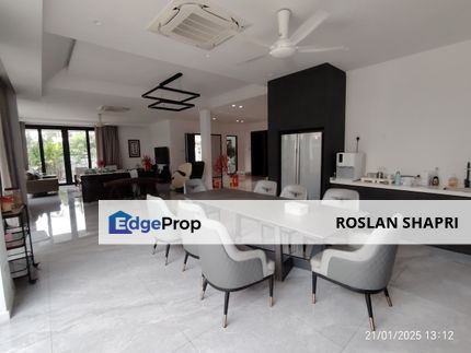 🏡 Luxurious Modern Bungalow in Kota Damansara – Polo Club, Selangor, Kota Damansara