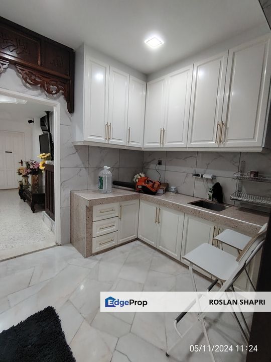 PUTRA PERDANA PUCHONG - A unique home designed to complement a Tahfiz school, Selangor, Puchong