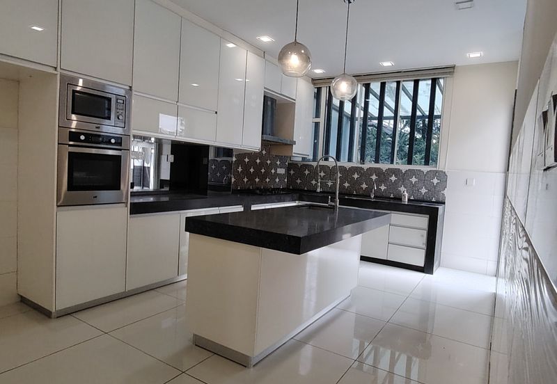 Saville @ The Park - Twin Villa