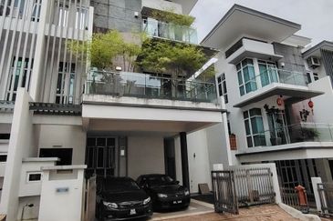 Saville @ The Park - Twin Villa