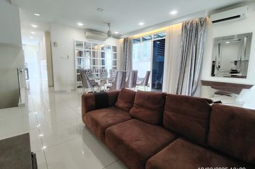 Saville @ The Park - Twin Villa