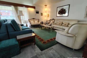 Bukit Pantai (Pantai Hill)