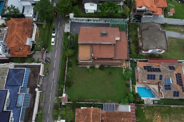 Bukit Pantai (Pantai Hill)