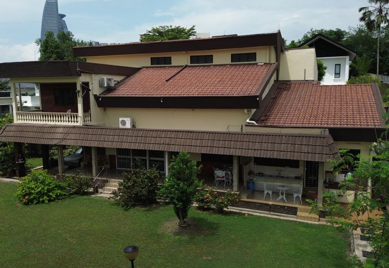 Bukit Pantai (Pantai Hill)