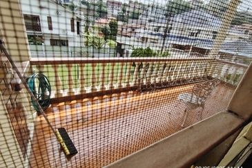 Bukit Pantai (Pantai Hill)