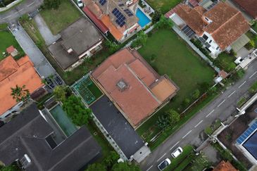 Bukit Pantai (Pantai Hill)