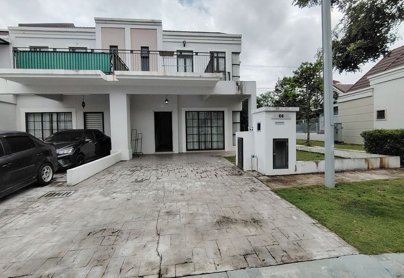 Monet Lily @ Sunsuria City