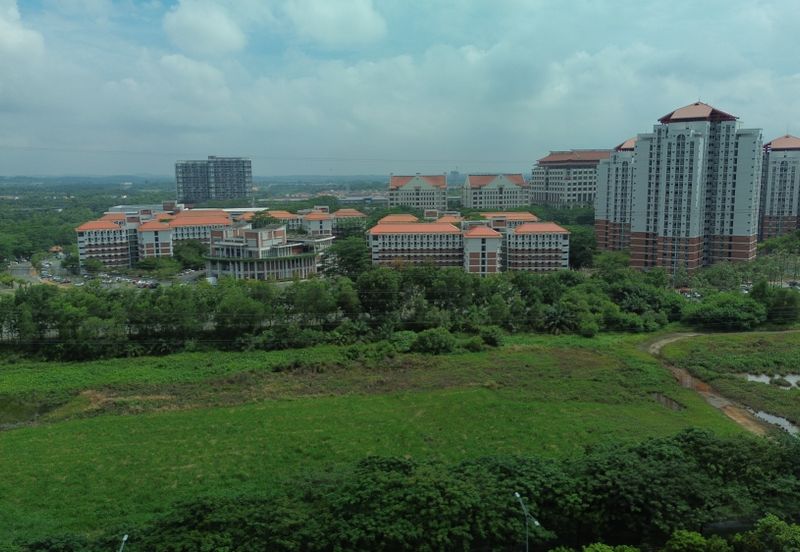 Monet Lily @ Sunsuria City