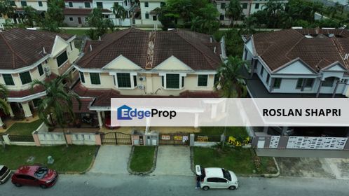 🔥 SEMI DETACHED HOME - Own a Spacious Semi-D in the Heart of Kota Warisan! 🔥, Selangor, Sepang