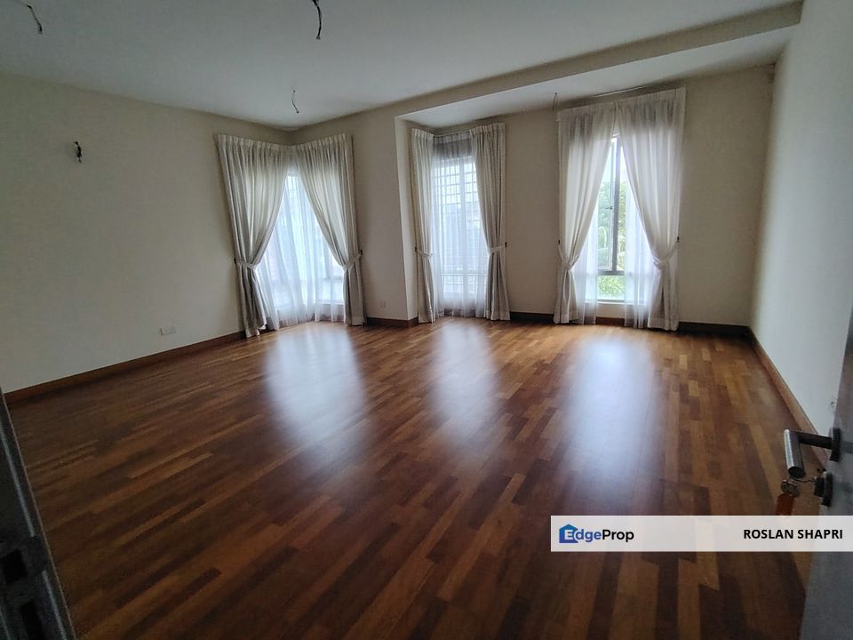 Exclusive Gated & Guarded Detached Bungalow | Next to Golf Course, Selangor, Kajang