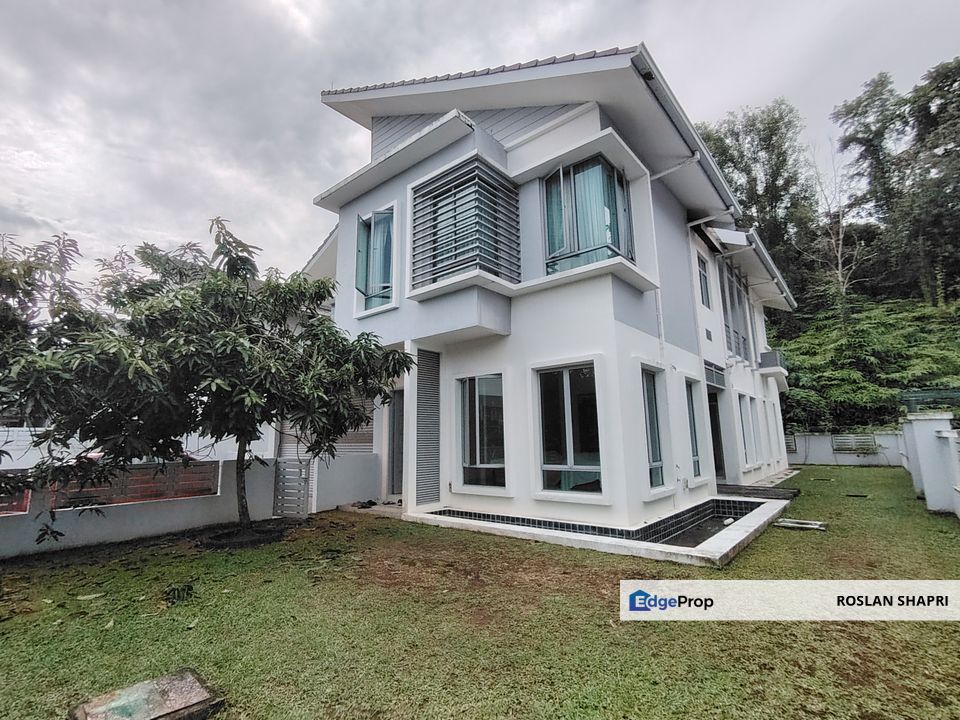 Exclusive Gated & Guarded Detached Bungalow | Next to Golf Course, Selangor, Kajang