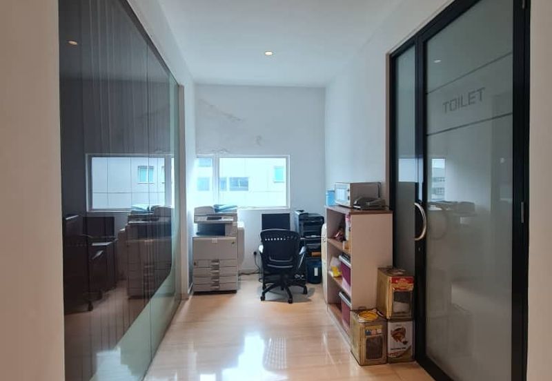 Tiong Nam Industrial Park @ Seksyen 51