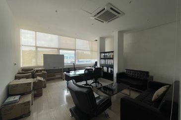 Tiong Nam Industrial Park @ Seksyen 51