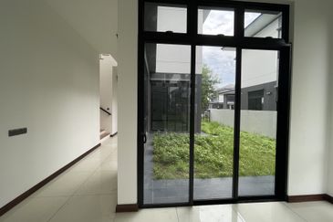 Dremien @ Eco Ardence