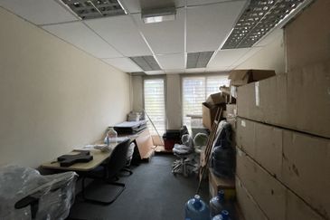 Plaza Dwitasik, Bandar Sri Permaisuri