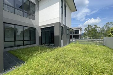 Dremien @ Eco Ardence