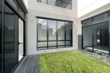 Dremien @ Eco Ardence