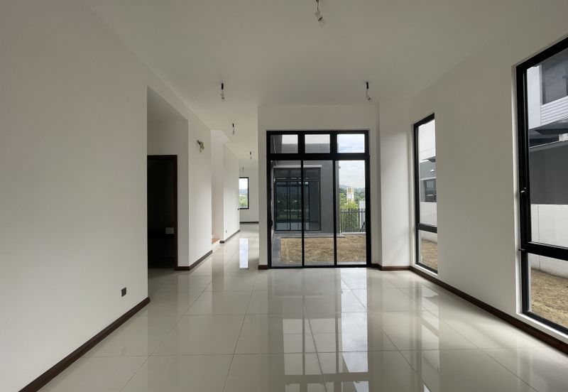 Dremien @ Eco Ardence