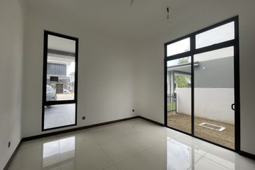 Dremien @ Eco Ardence