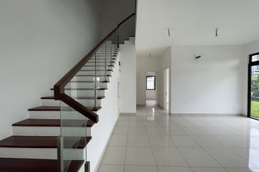 Dremien @ Eco Ardence