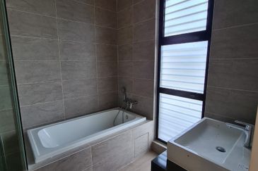 Dremien @ Eco Ardence