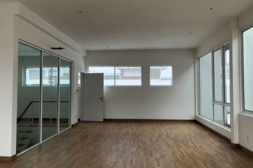 Jacaranda Garden Residence