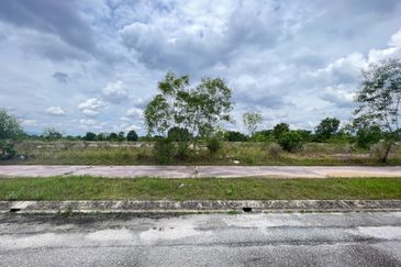 Elmina Business Park