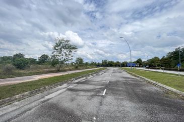 Elmina Business Park