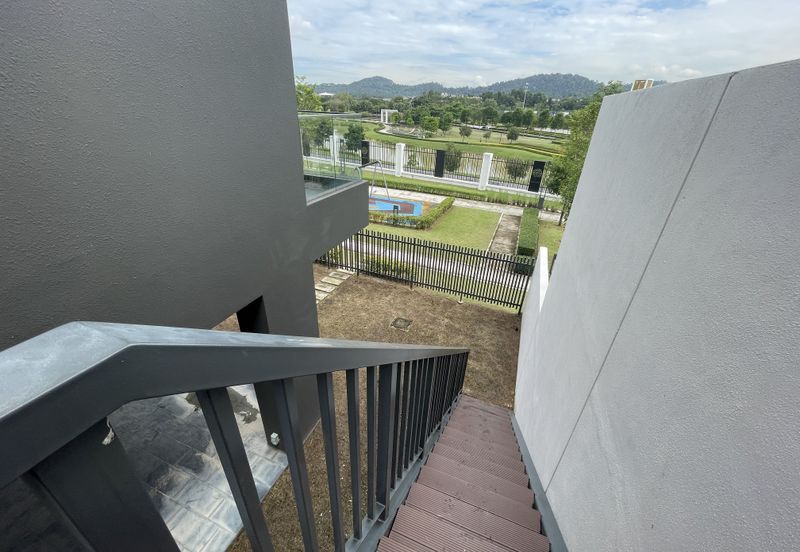 Dremien @ Eco Ardence