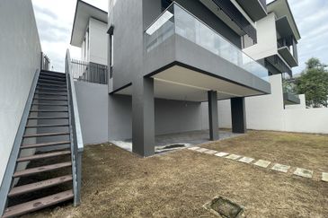 Dremien @ Eco Ardence