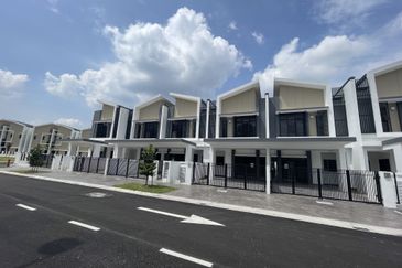 Legasi 2 , Bandar Kinrara