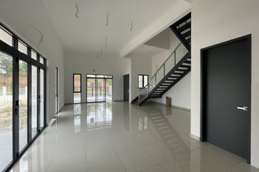 Legasi 2 , Bandar Kinrara