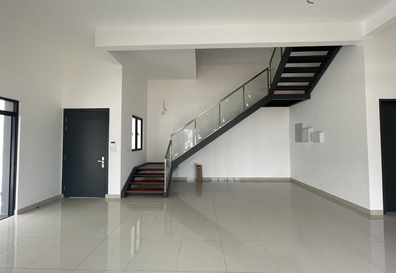 Legasi 2 , Bandar Kinrara